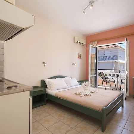 Theodora & * Skala (Kefalonia)