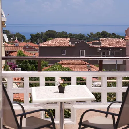 Appartement Theodora & *