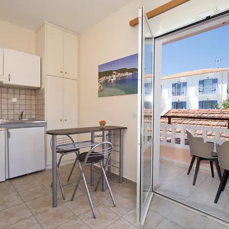 Appartement Theodora &