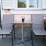 Apartment Theodora &