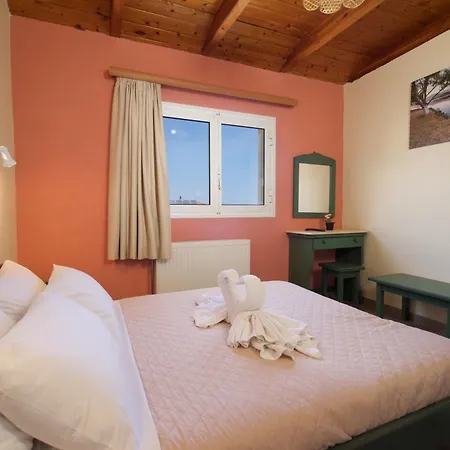 Theodora & * Skala (Kefalonia)