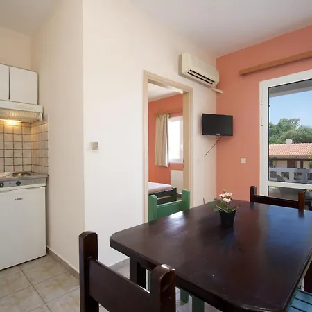 Theodora & * Skala (Kefalonia)